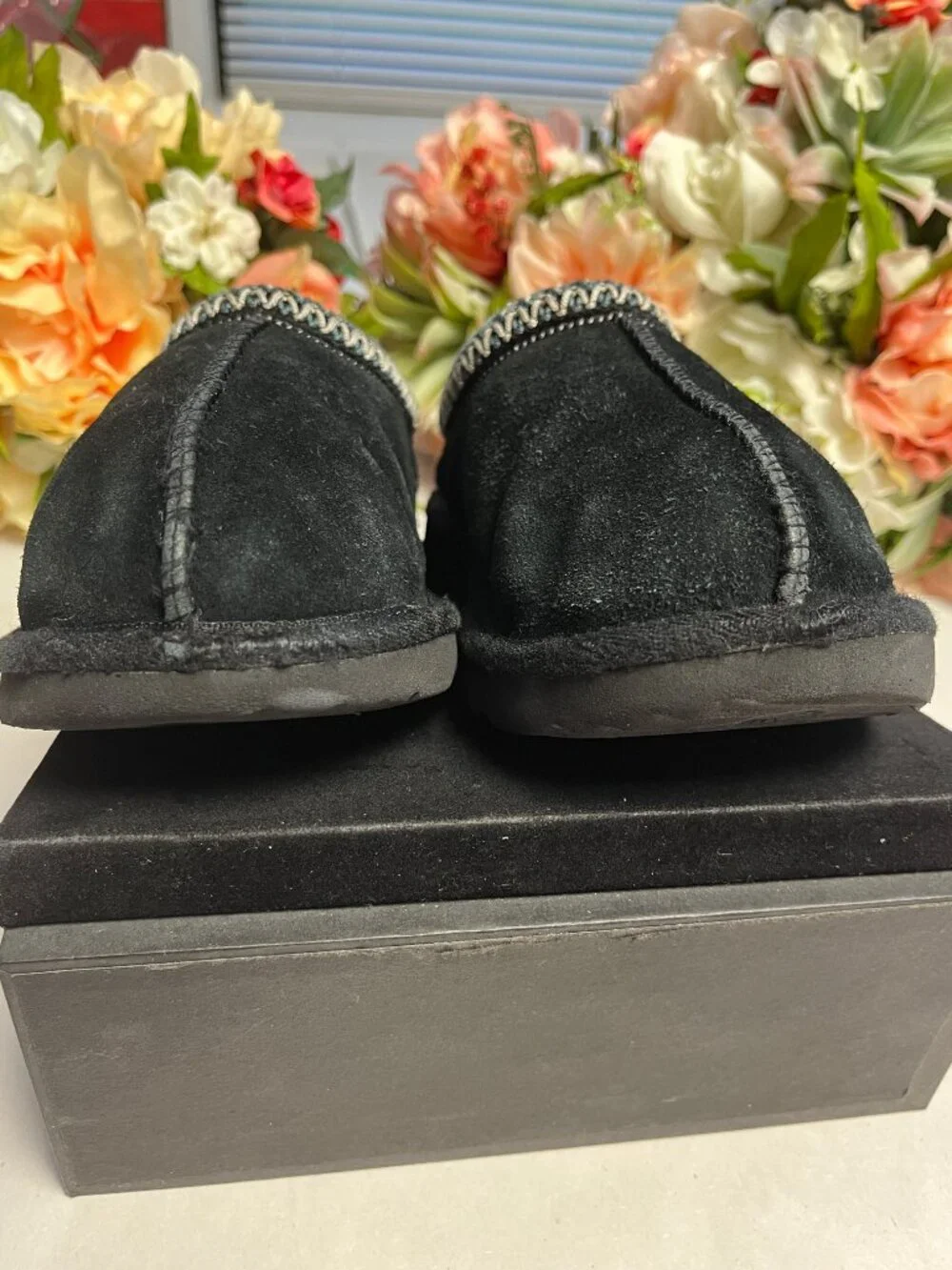 UGG Tasman Slippers Black Suede Shearling Lined Kids Size 2